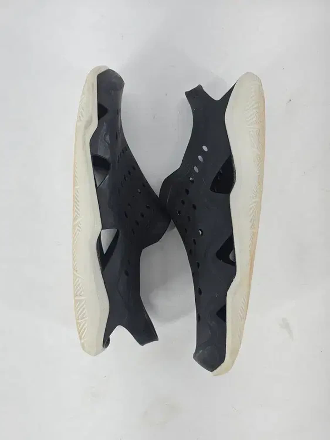 270-275) CROCS 남성 샌들 아쿠아슈즈 M9 상품이미지4