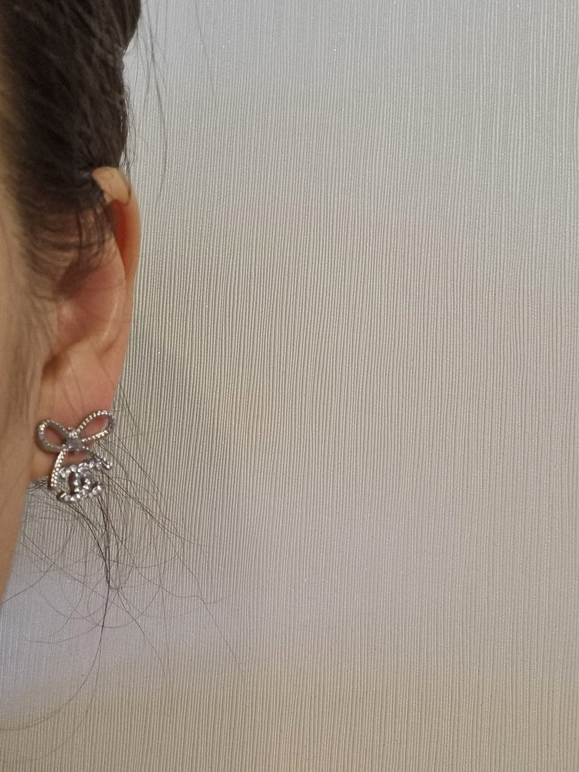 샤넬 업사이클링 은장 리본 귀걸이 상품이미지6