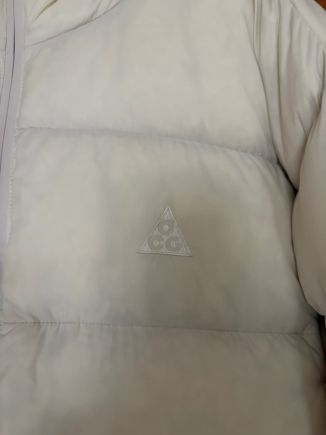 나이키 ACG 써마핏 루나 레이크 패딩 M 상품이미지3