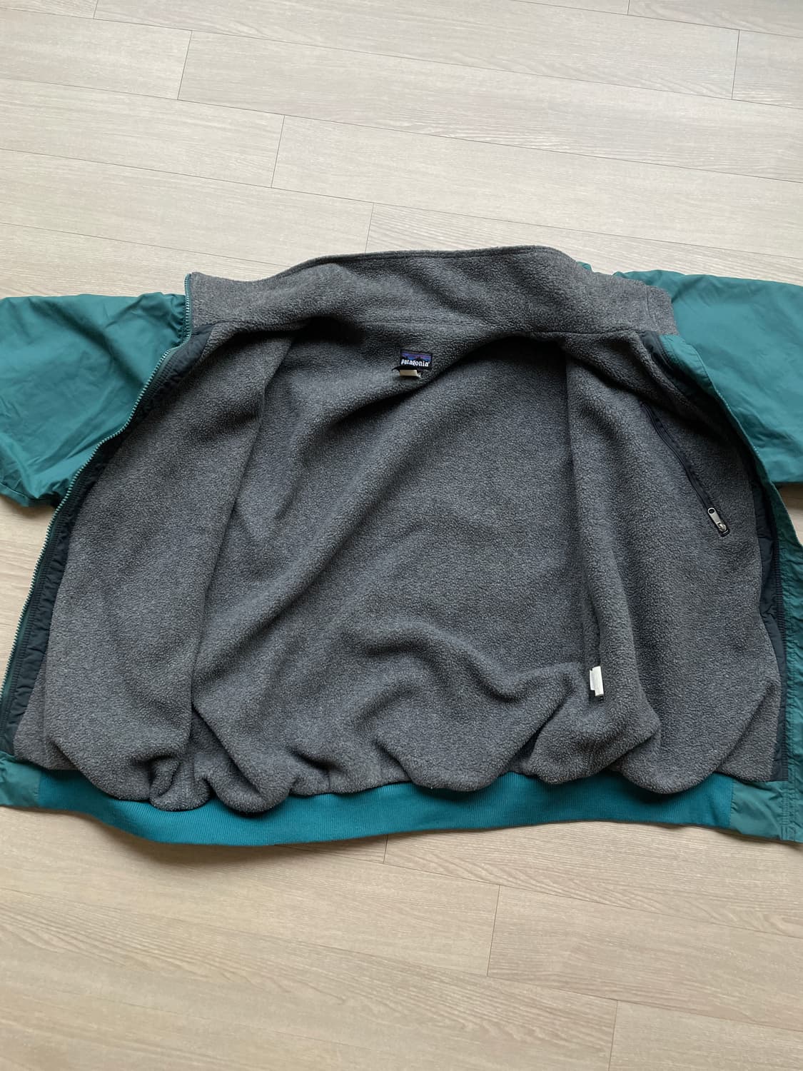 90s 파타고니아 쉘드 신칠라 봄버 자켓 눈없산 그린 rare 상품이미지8