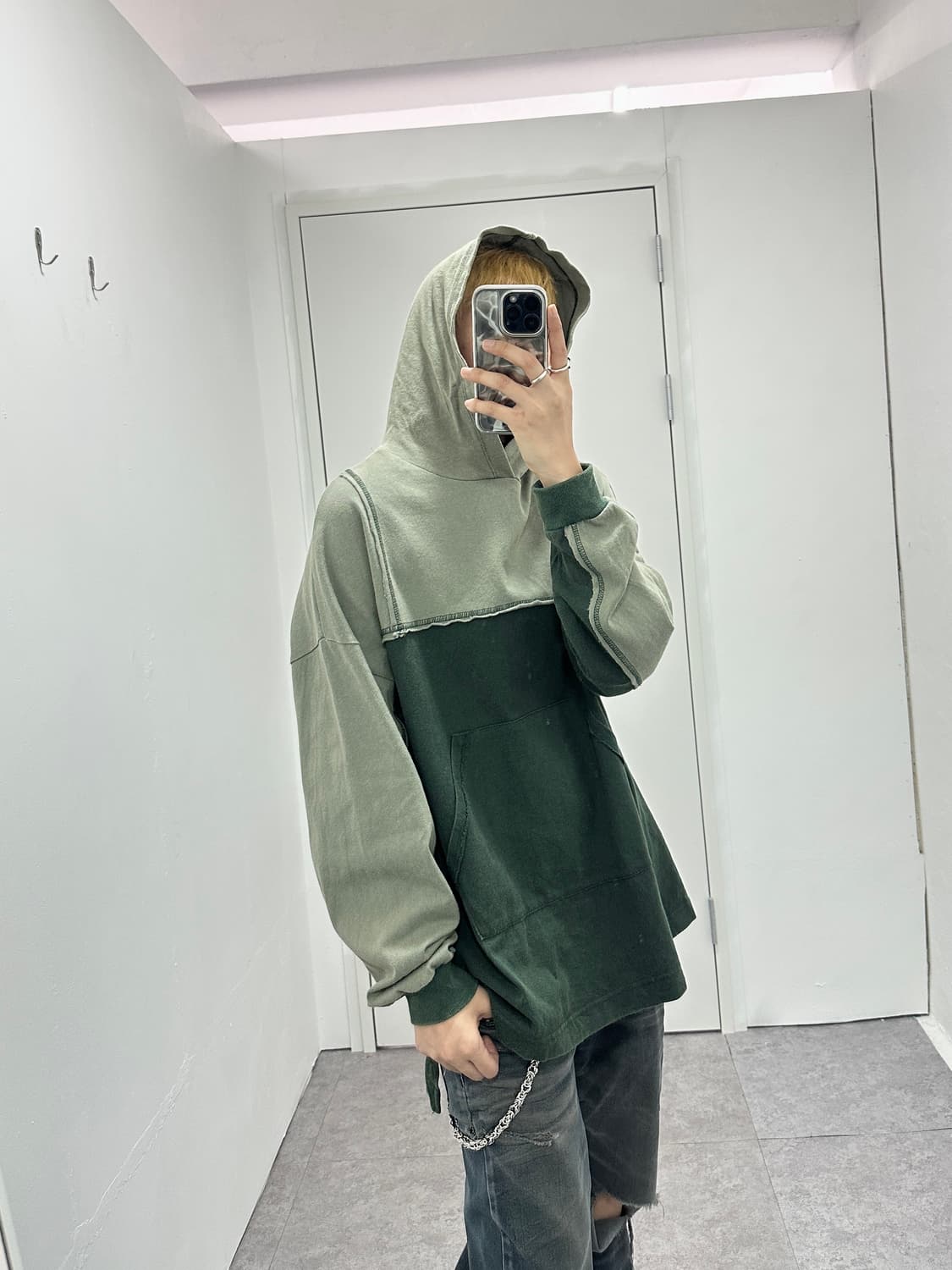 GENTIL grunge two tone color hoodie 상품이미지7