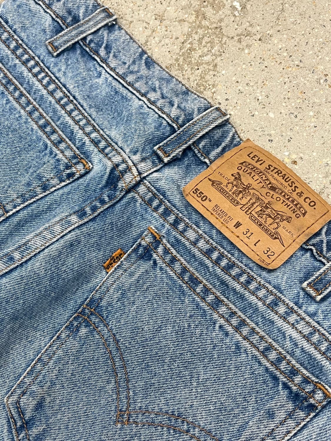 90's Levi's 550 denim shorts 상품이미지5