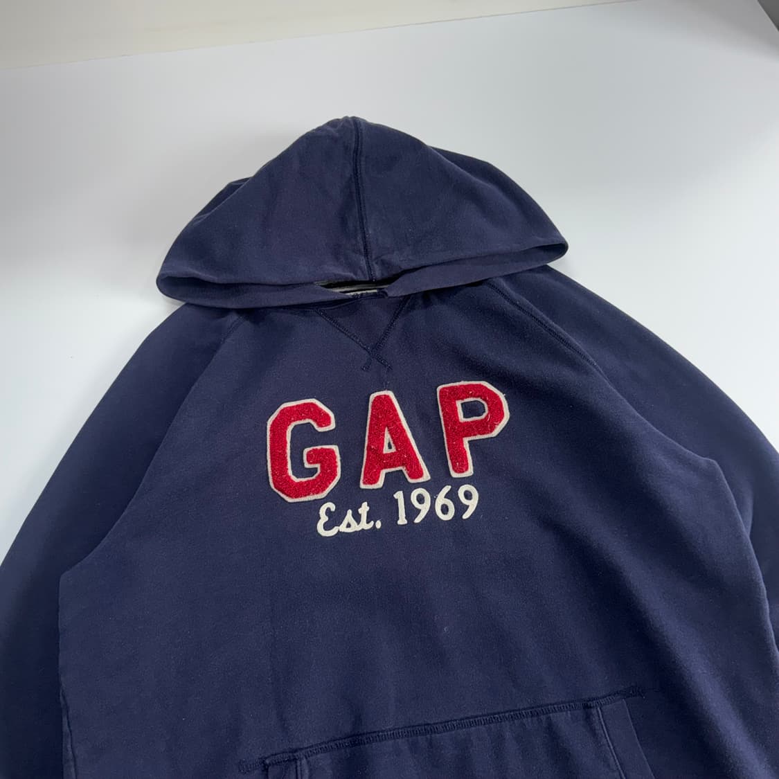 Gap 갭 레드 로고 네이비 후드티 상품이미지4