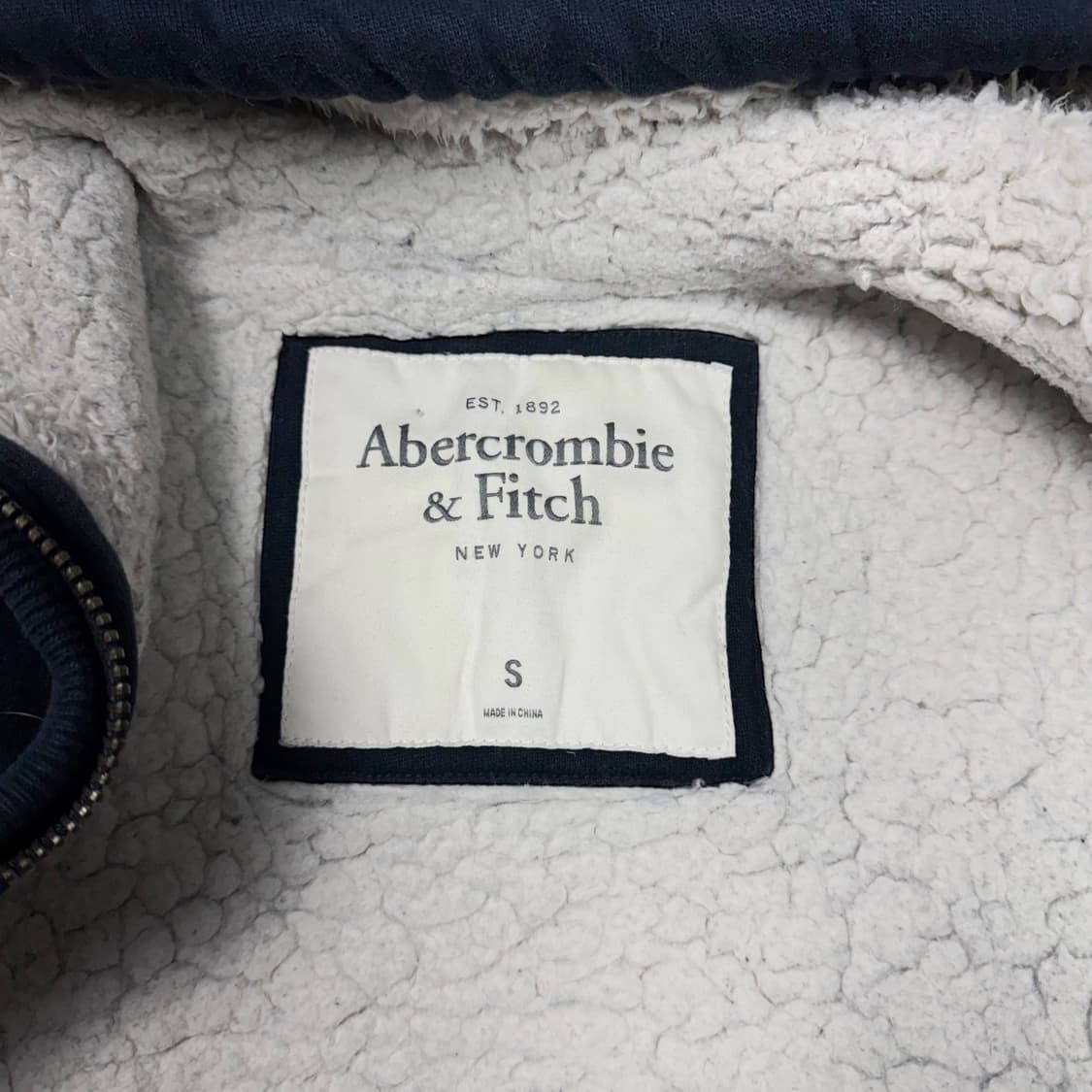 (S) 아베크롬비 양털 후드집업 네이비 상품이미지4