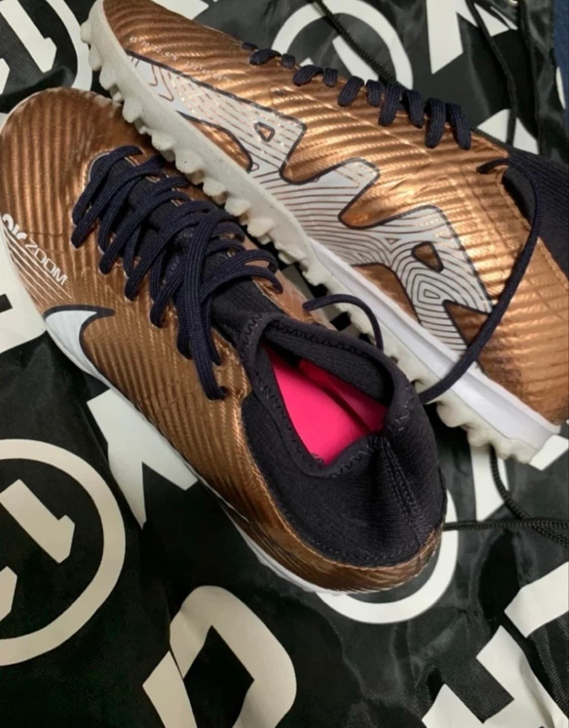 나이키 줌 머큐리얼 슈퍼플라이9 아카데미 TF 풋살화(240) 상품이미지1