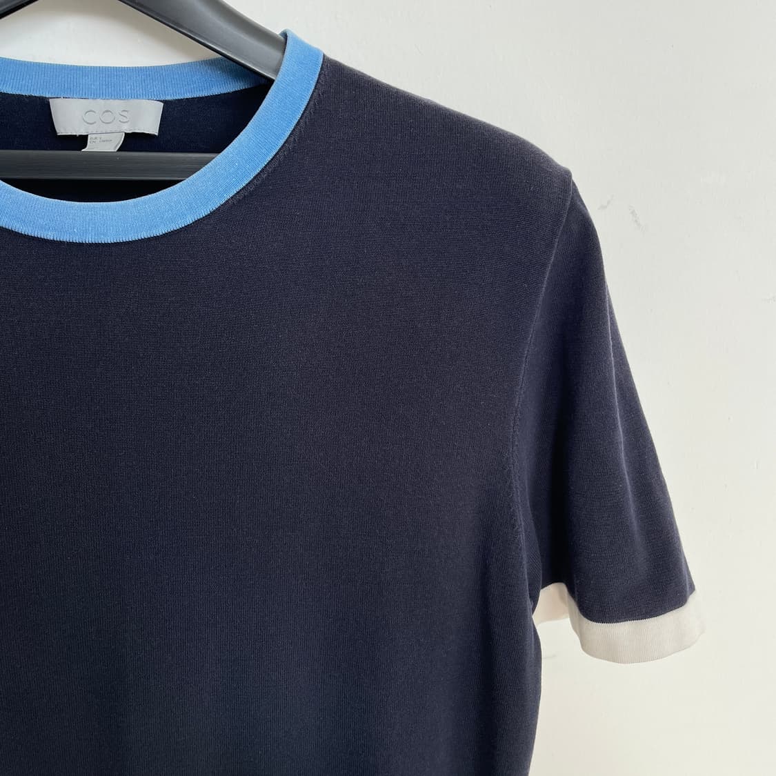 코스 공용S-M 네이비 링거 반팔 티셔츠 상품이미지3