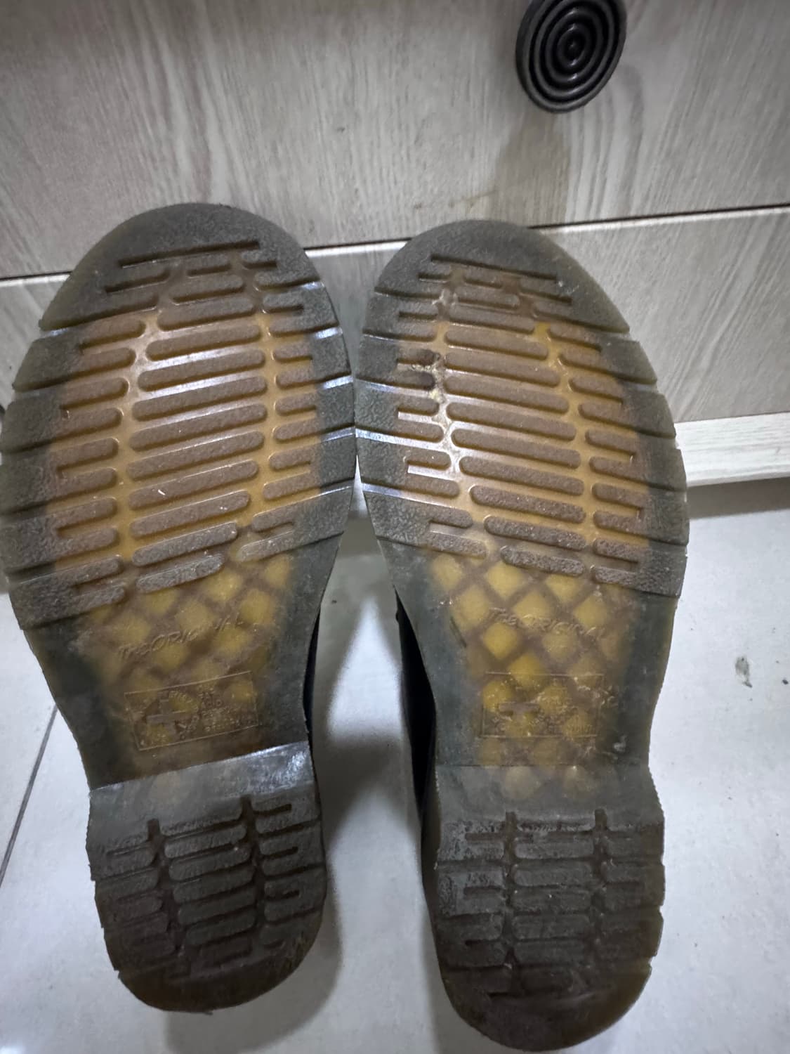 닥터마틴 1461 나파 블랙 UK 7 (260mm) 상품이미지5