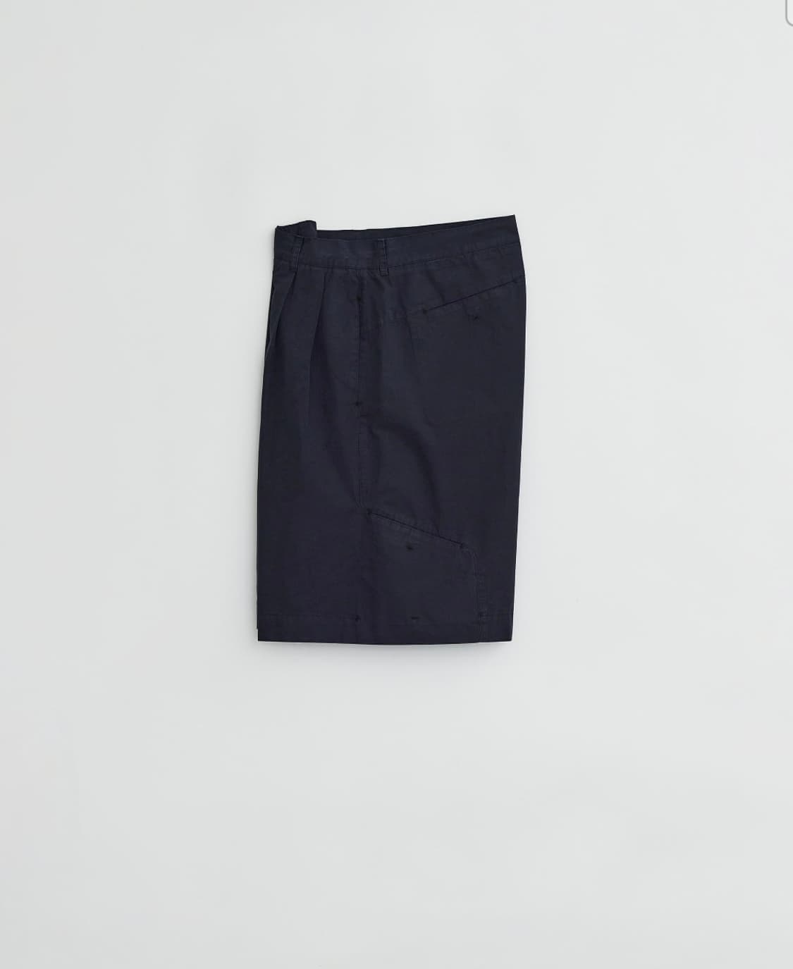 누마레 EE 가먼츠 하프 버뮤다 팬츠 네이비 상품이미지3