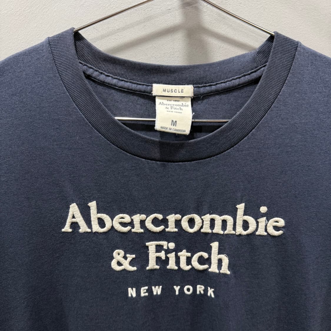 M 아베크롬비 Abercrombie 머슬핏 반팔 티셔츠 상품이미지3
