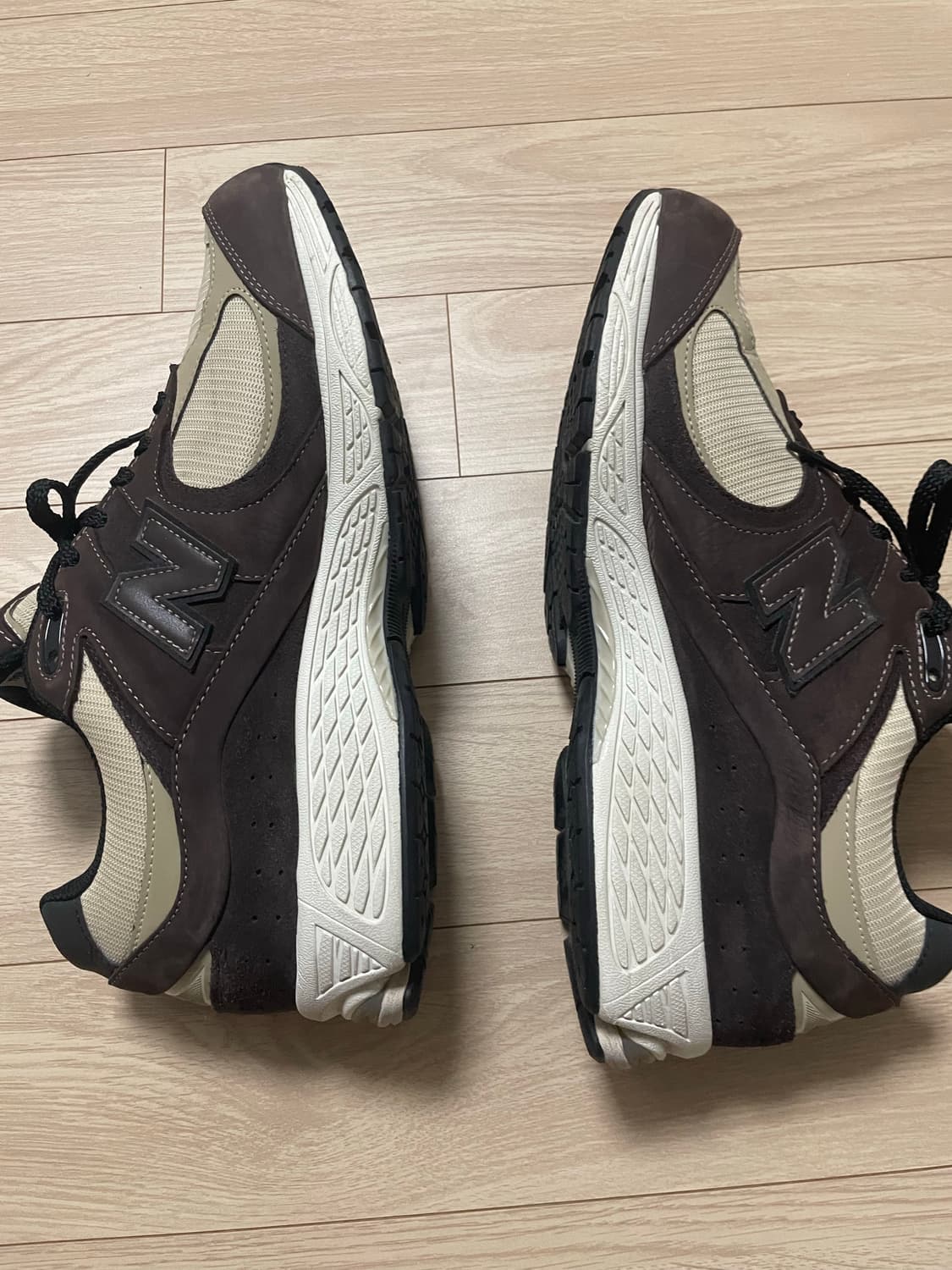 뉴발란스 2002r 고어텍스 상품이미지4