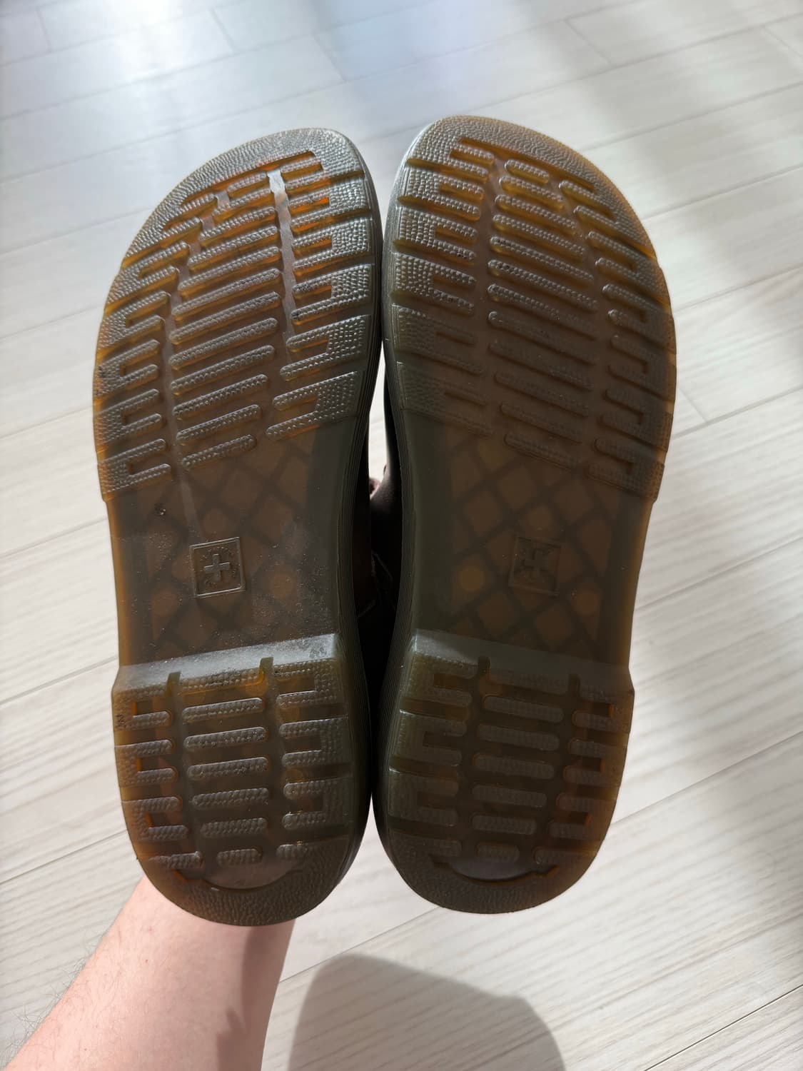 닥터마틴 페트리샤 브라운 260 새상품급 상품이미지4