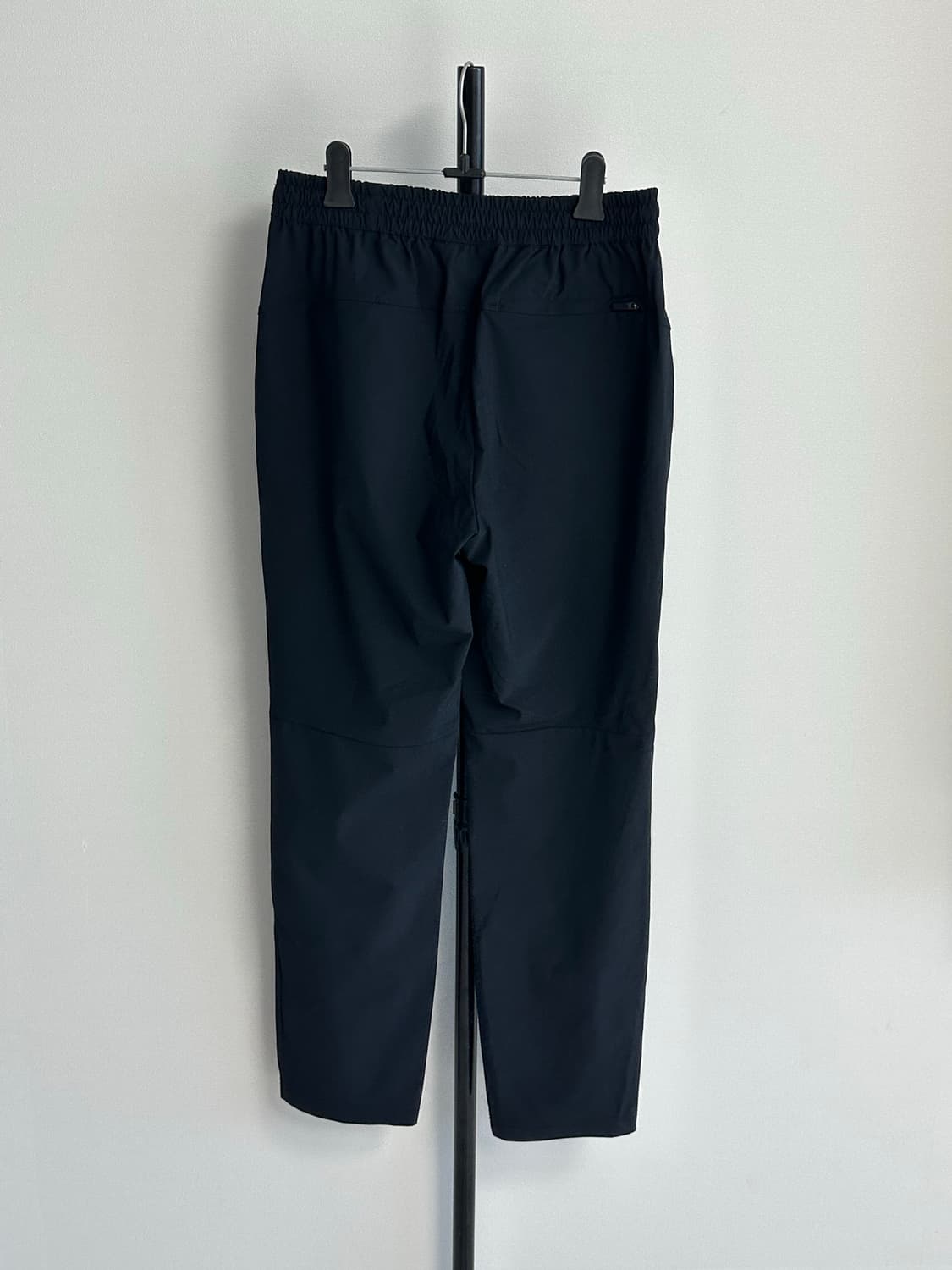 휠라 트레이닝 팬츠 네이비 상품이미지2