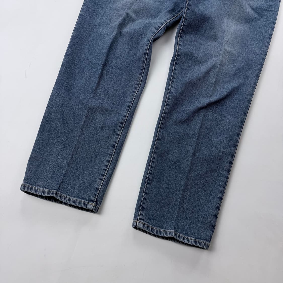 알레그리 테이퍼드 치노 핏 데님 팬츠 상품이미지3