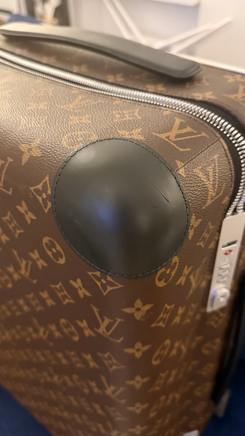 루이비통 캐리어 모노그램 블랙 상품이미지2