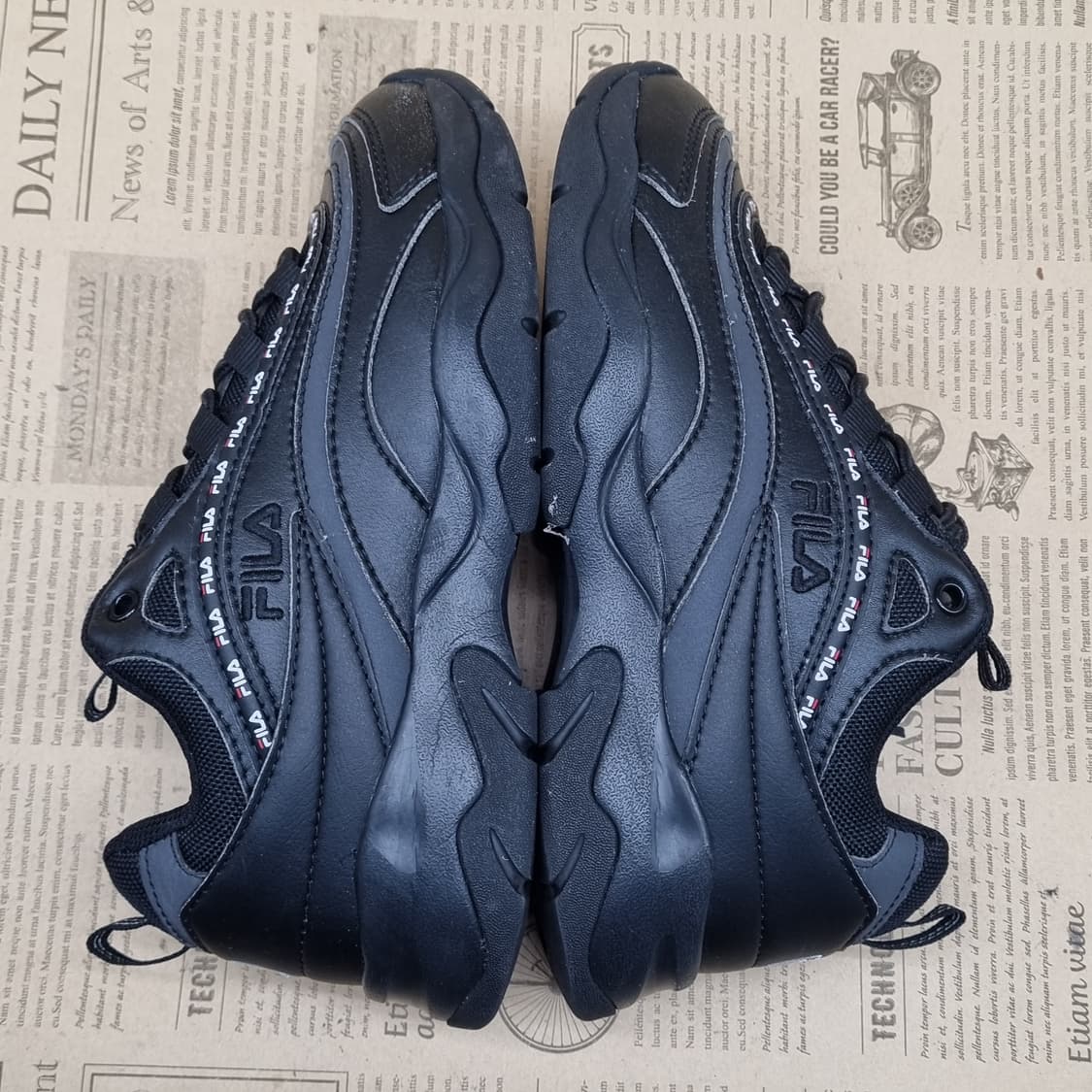 휠라 레이 올블랙 운동화235 상품이미지5