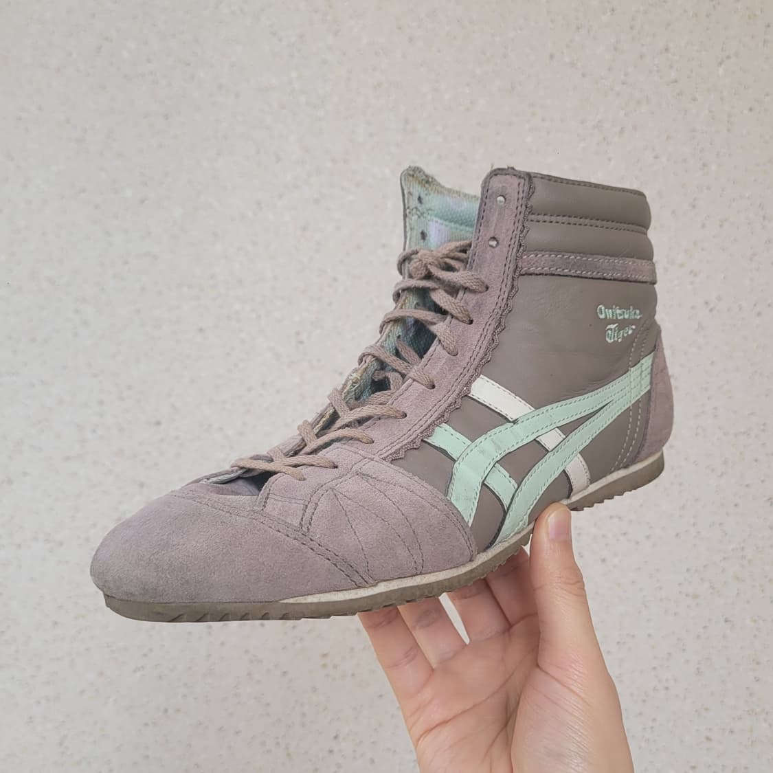 오니츠카 타이거 lutte le 하이탑 245 상품이미지1