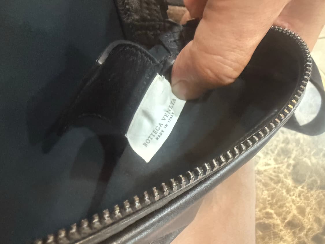 25ss 정품 보테카베네타 슬링백 팝니다 상품이미지8
