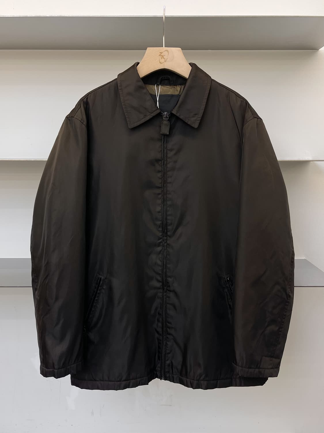 프라다 브라운 나일론 집 자켓 상품이미지1