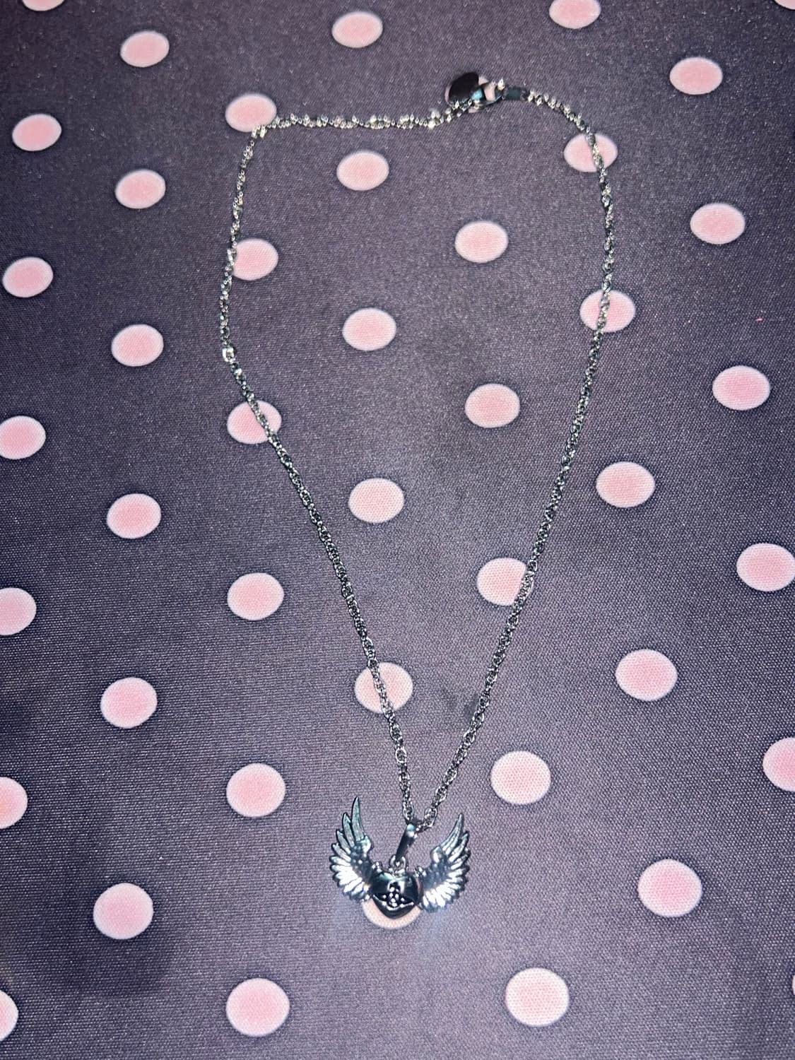 비비안웨스트우드 날개 목걸이 상품이미지3