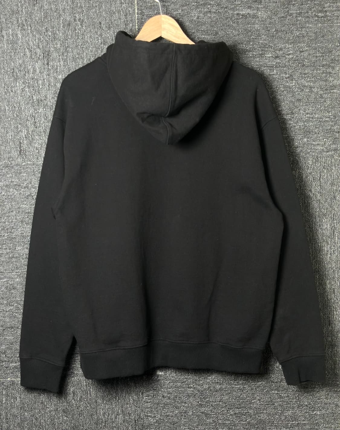 엘비라 그래픽 후드티 (M 사이즈) 상품이미지3