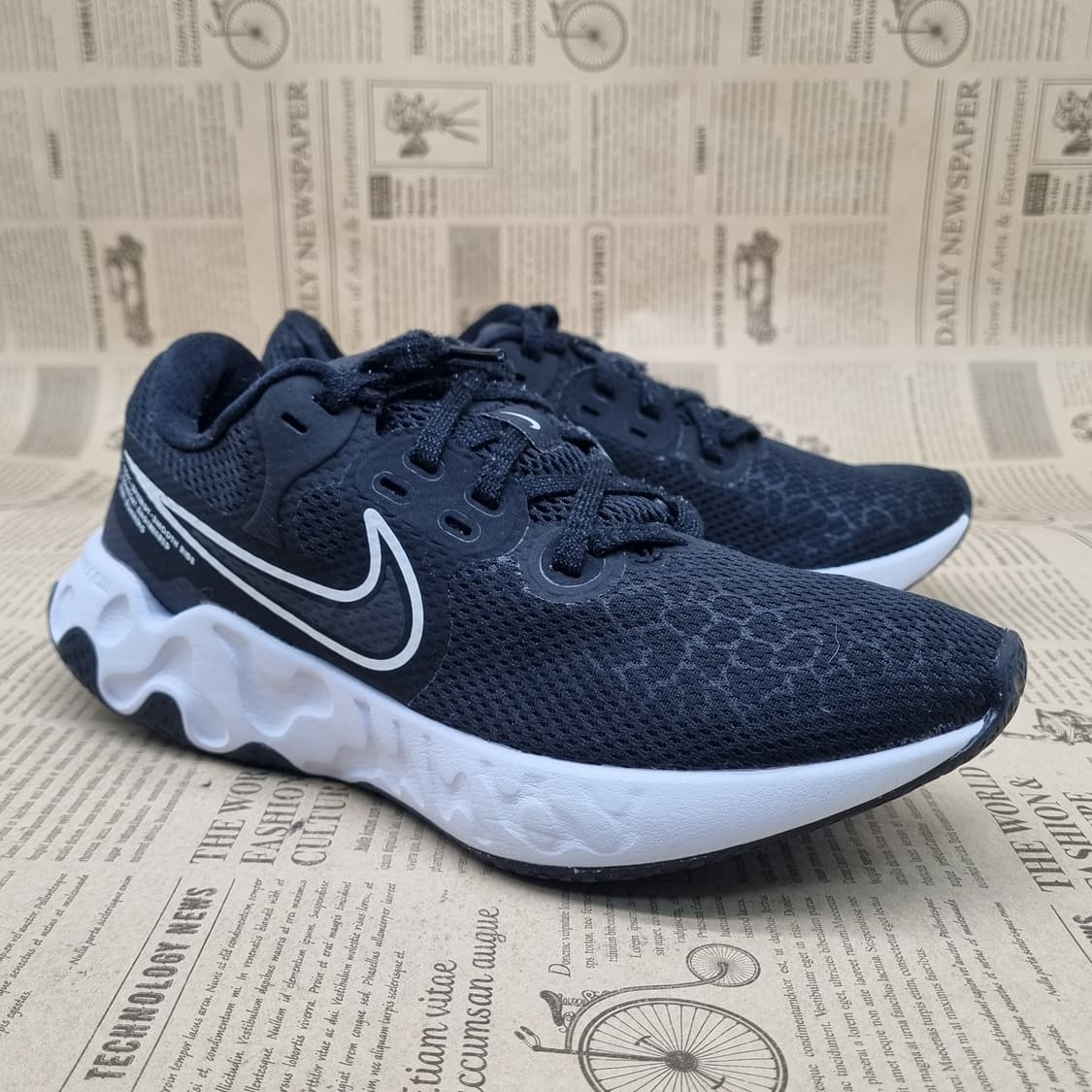 나이키 리뉴라이드2 여성운동화 245 상품이미지1