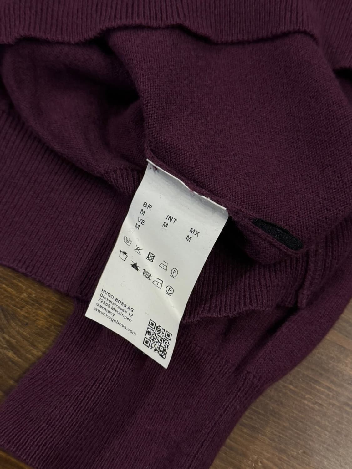 휴고보스 블랙라벨 브이넥 니트 100 상품이미지7