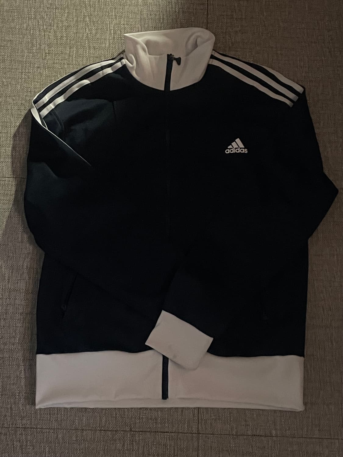 아디다스 트랙탑 상품이미지1