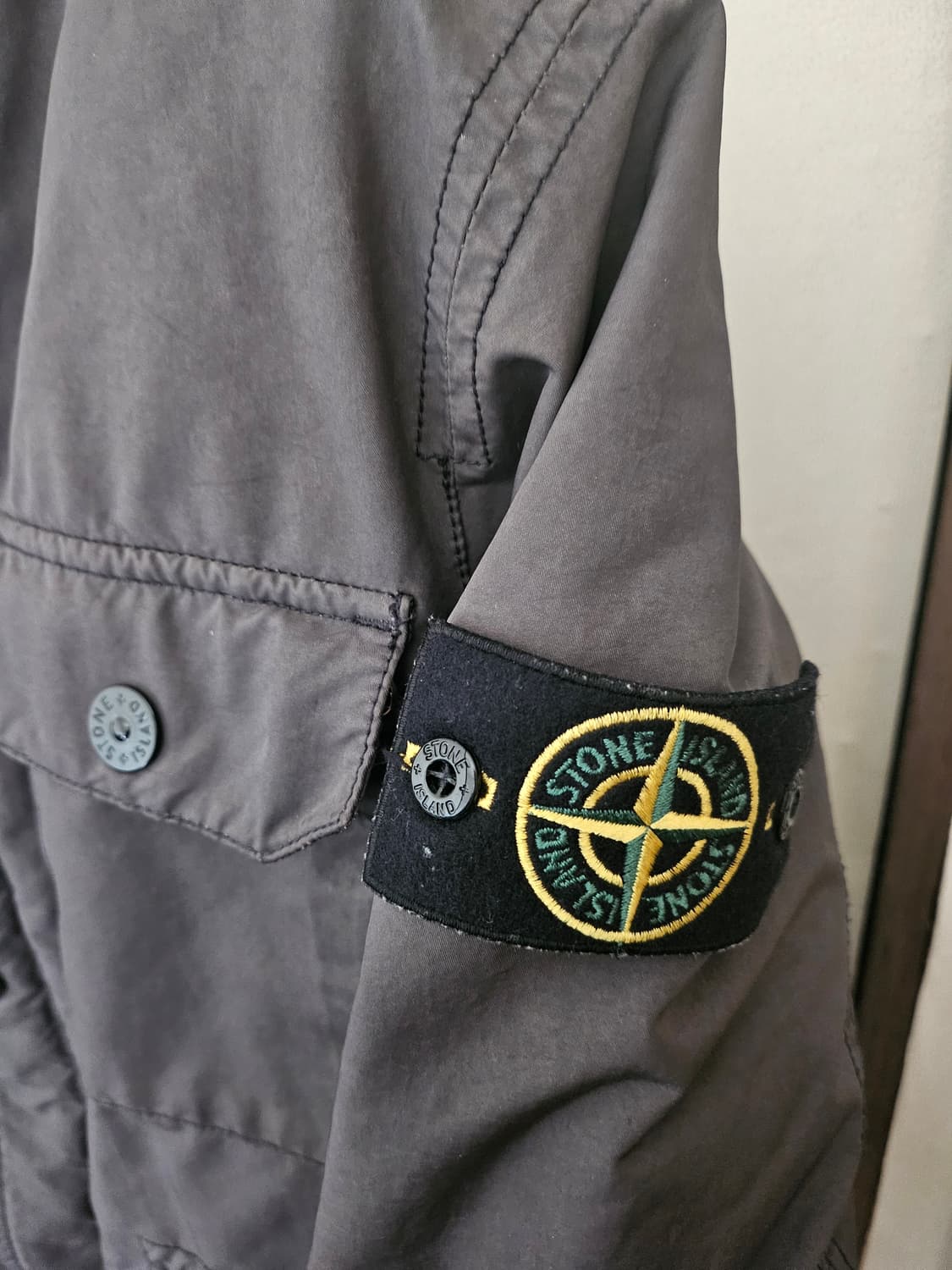 스톤아일랜드 데이비드tc 패딩 s 그레이 상품이미지3