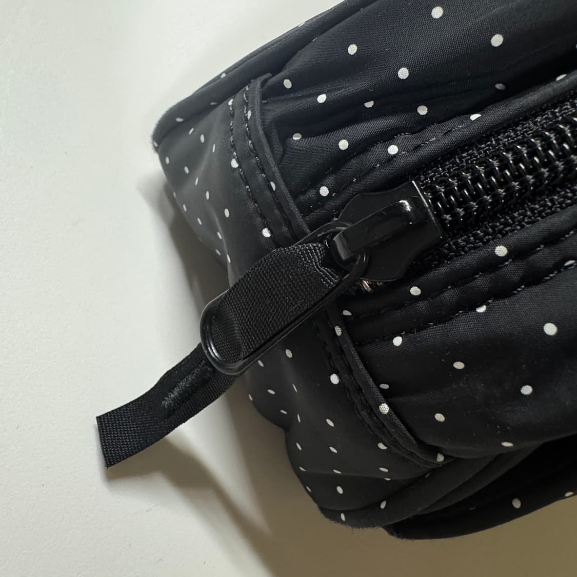 헤드 포터 도트 핸드백 블랙뷰티 상품이미지8