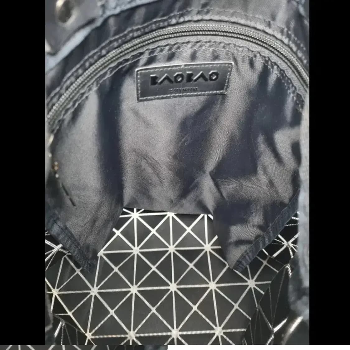 바오바오 이세이미야케 루센트 실버 토트백 상품이미지8