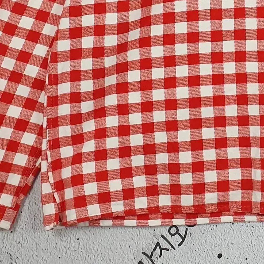 갭 GAP 클래식핏 하프버튼 셔츠 레드 깅엄체크 1100201 상품이미지6