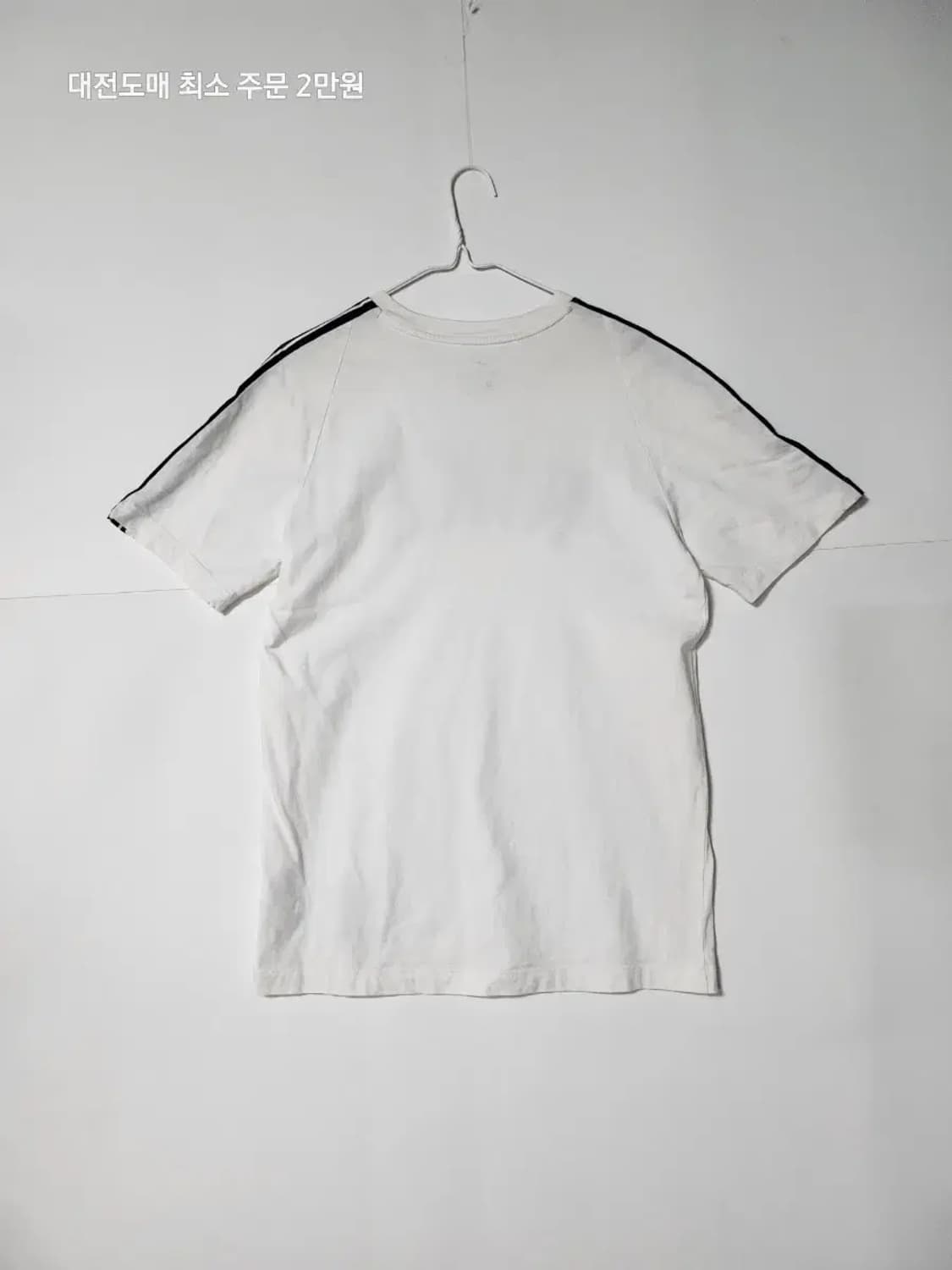 나이키 AIR 반팔 티셔츠 화이트 상품이미지3