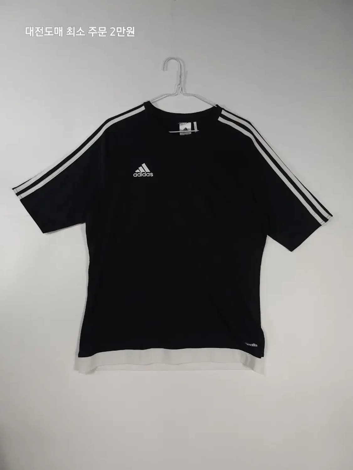 아디다스 삼선 반팔 티셔츠 블랙 상품이미지1