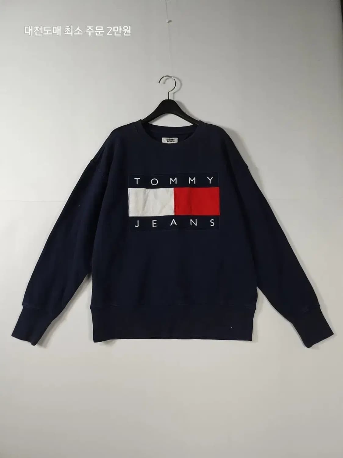 타미힐피거 네이비 빅로고 맨투맨 상품이미지1