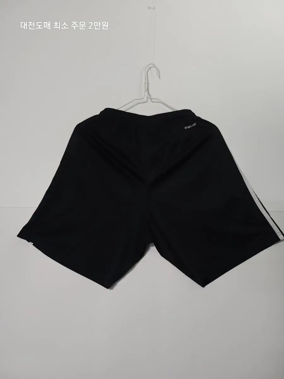 아디다스 삼선 반바지 블랙 상품이미지3