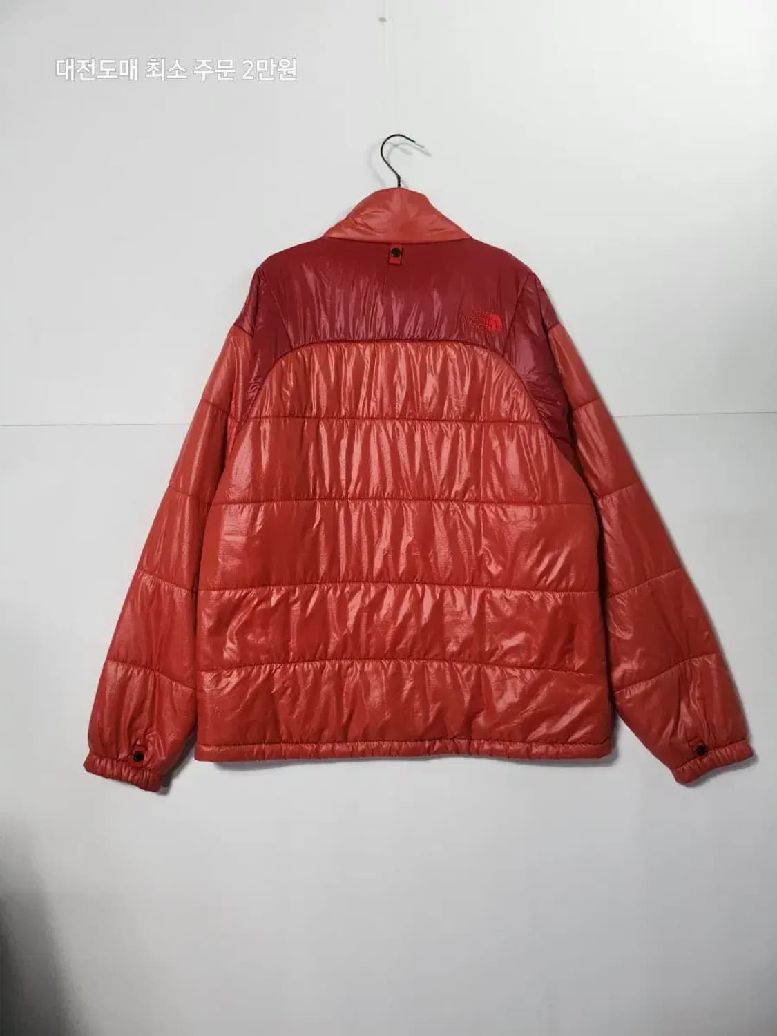 노스페이스 붉은색 패딩 자켓 상품이미지2