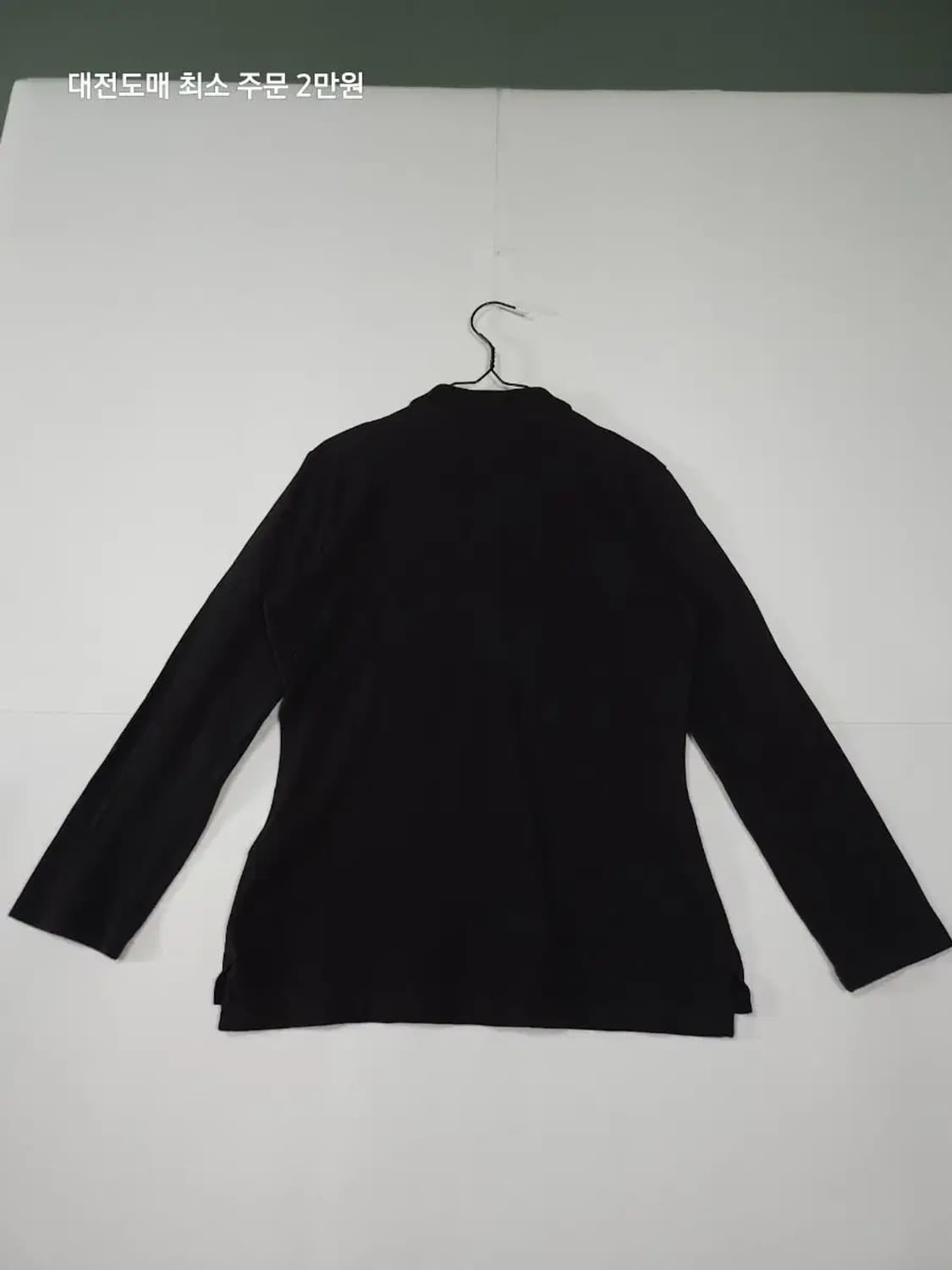 타미힐피거 블랙 여성 긴팔 카라티 상품이미지2