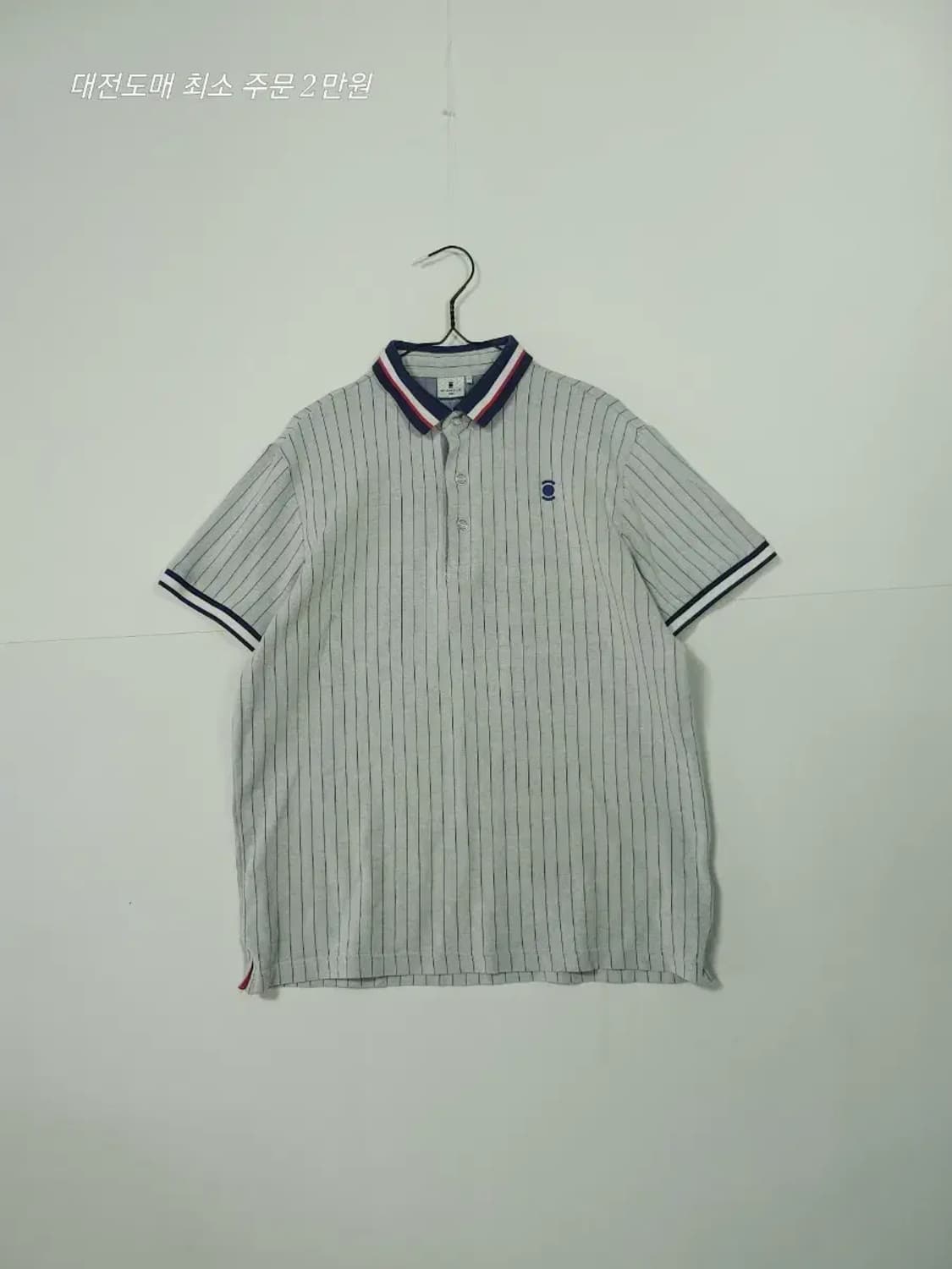 [빈폴] 회색 스트라이프 반팔 폴로티 상품이미지1