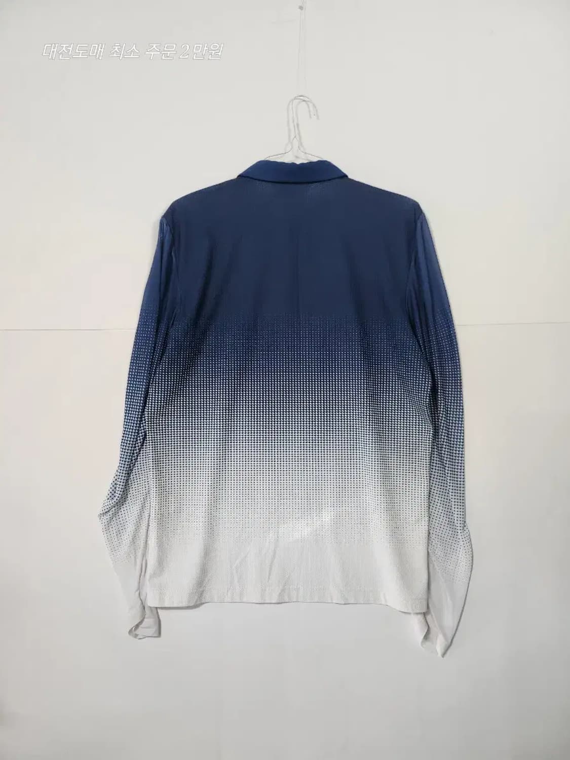 빈폴 남성 네이비 그라데이션 긴팔 카라티 기능성 상품이미지2