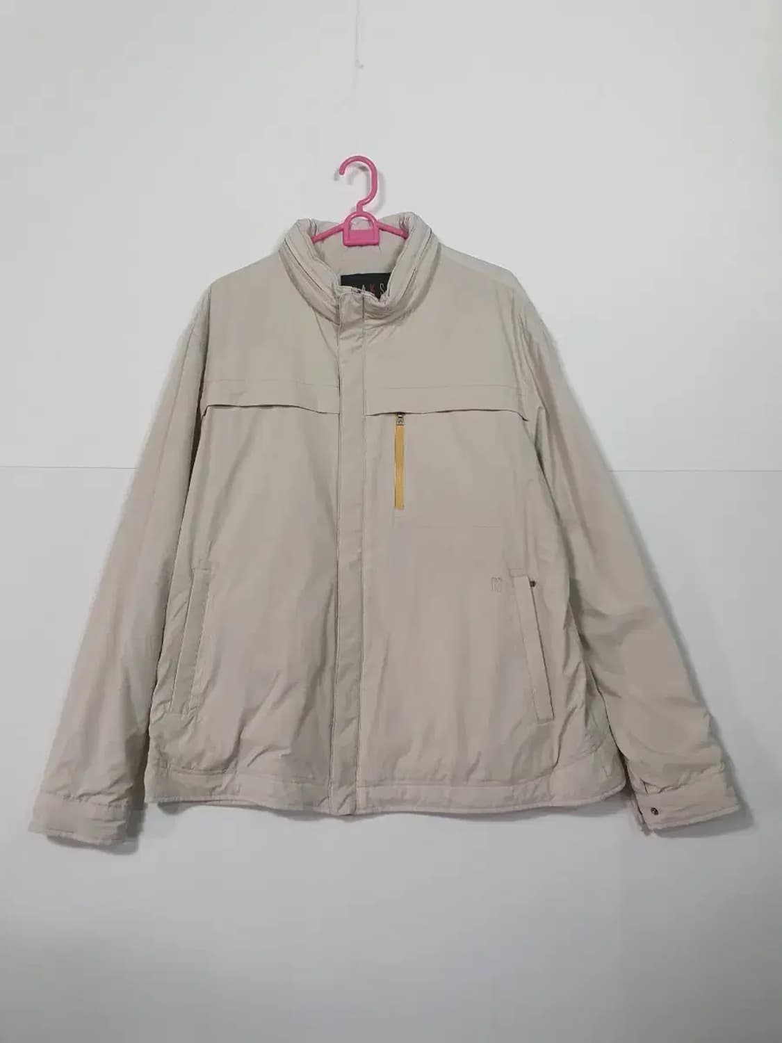 닥스 베이지색 남성 바람막이 점퍼 상품이미지1