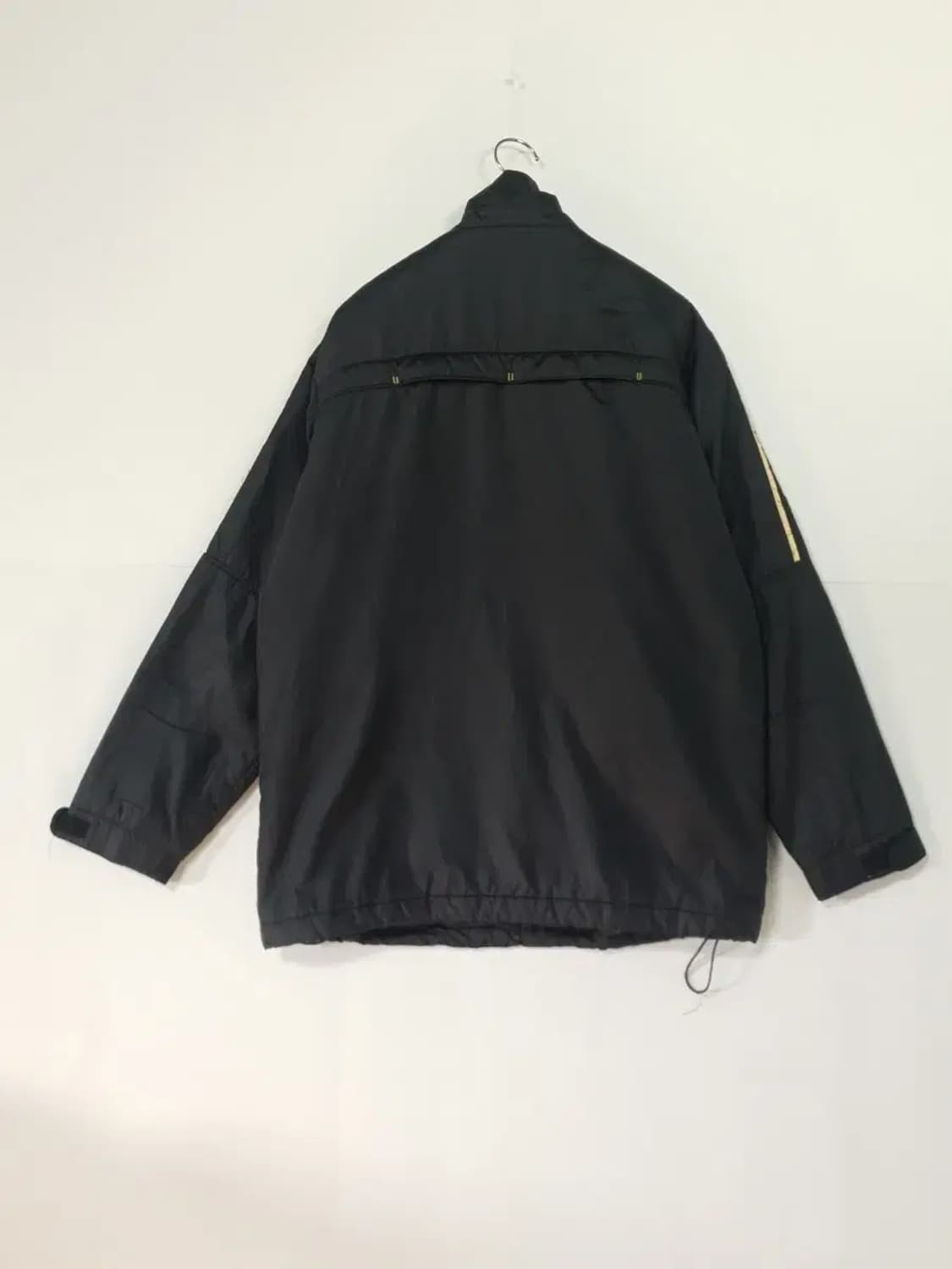 블랙야크 경량 패딩 블랙 여성 상품이미지2