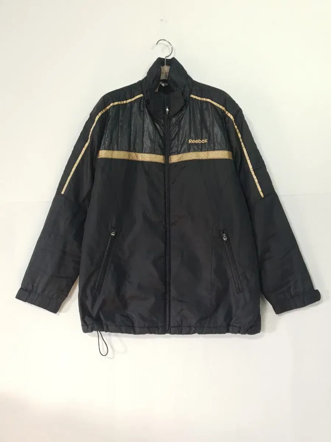 리복 블랙 바람막이 점퍼 상품이미지1