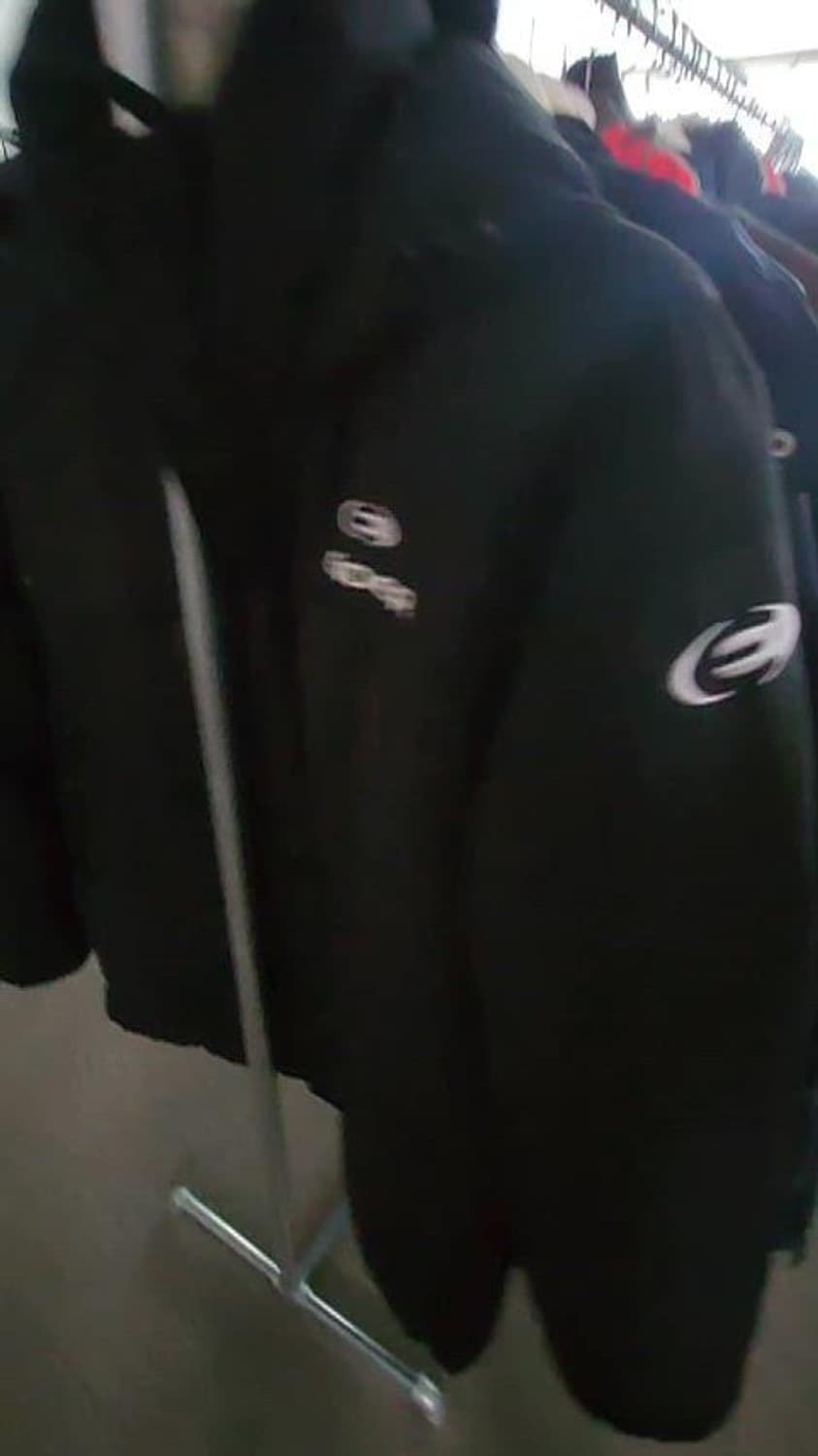 리복 블랙 바람막이 점퍼 상품이미지4