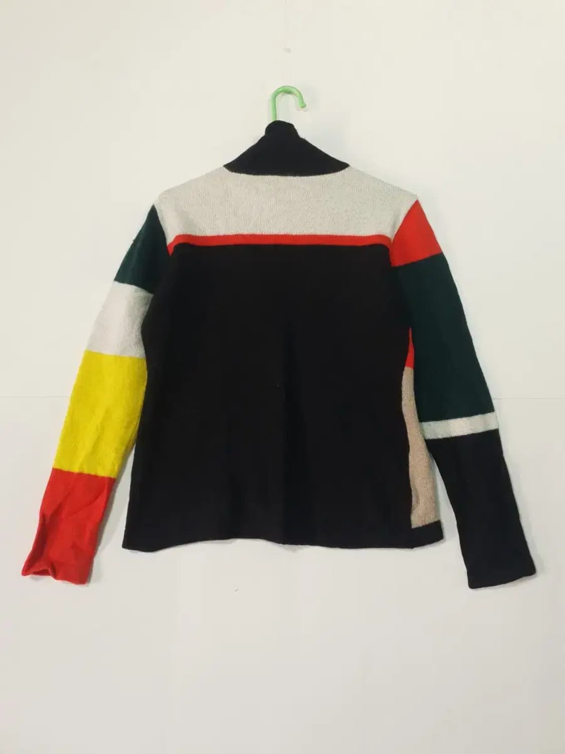 루이까스텔 멀티컬러 패턴 니트 스웨터 상품이미지2