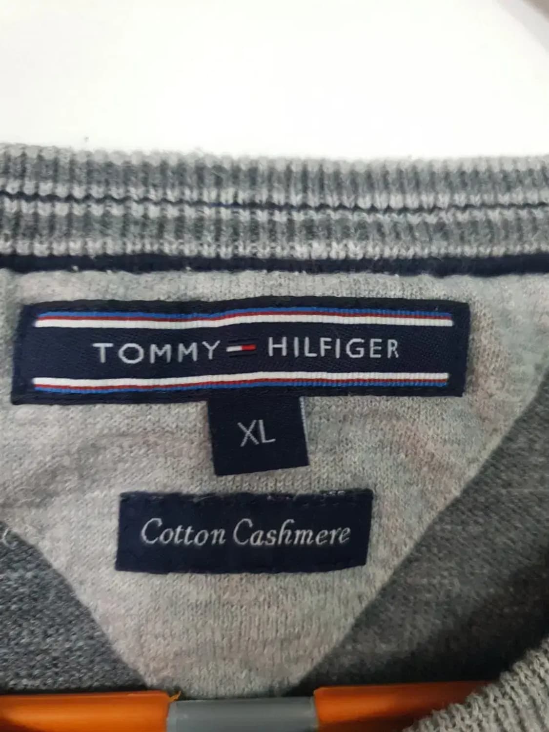 타미힐피거 남성 회색 니트 스웨터 상품이미지3