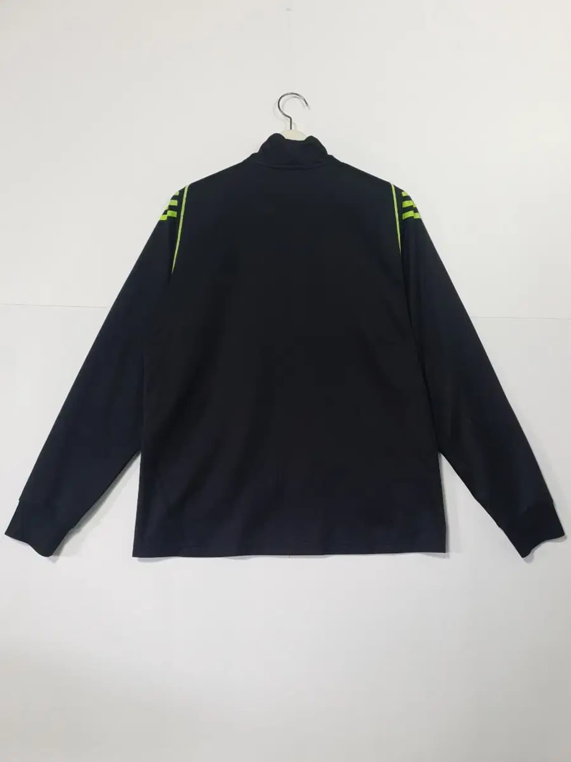 아디다스 블랙 삼선 트레이닝 집업 상품이미지2