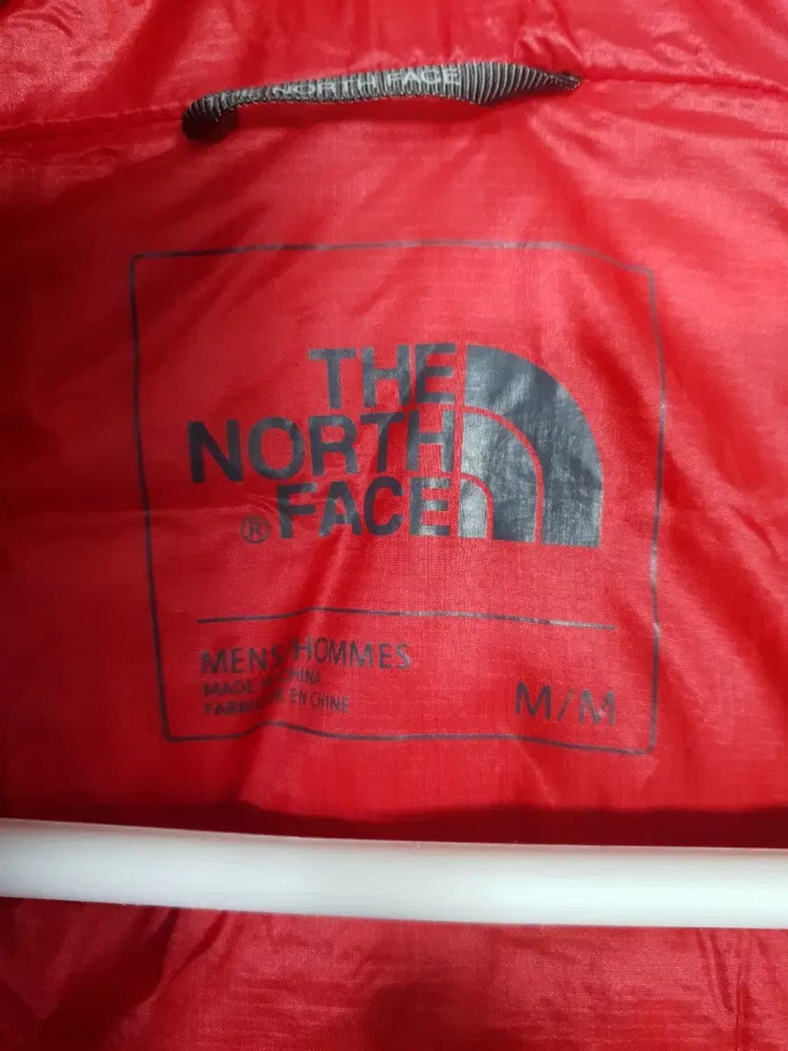 노스페이스 후드 경량 패딩 자켓 레드 상품이미지3