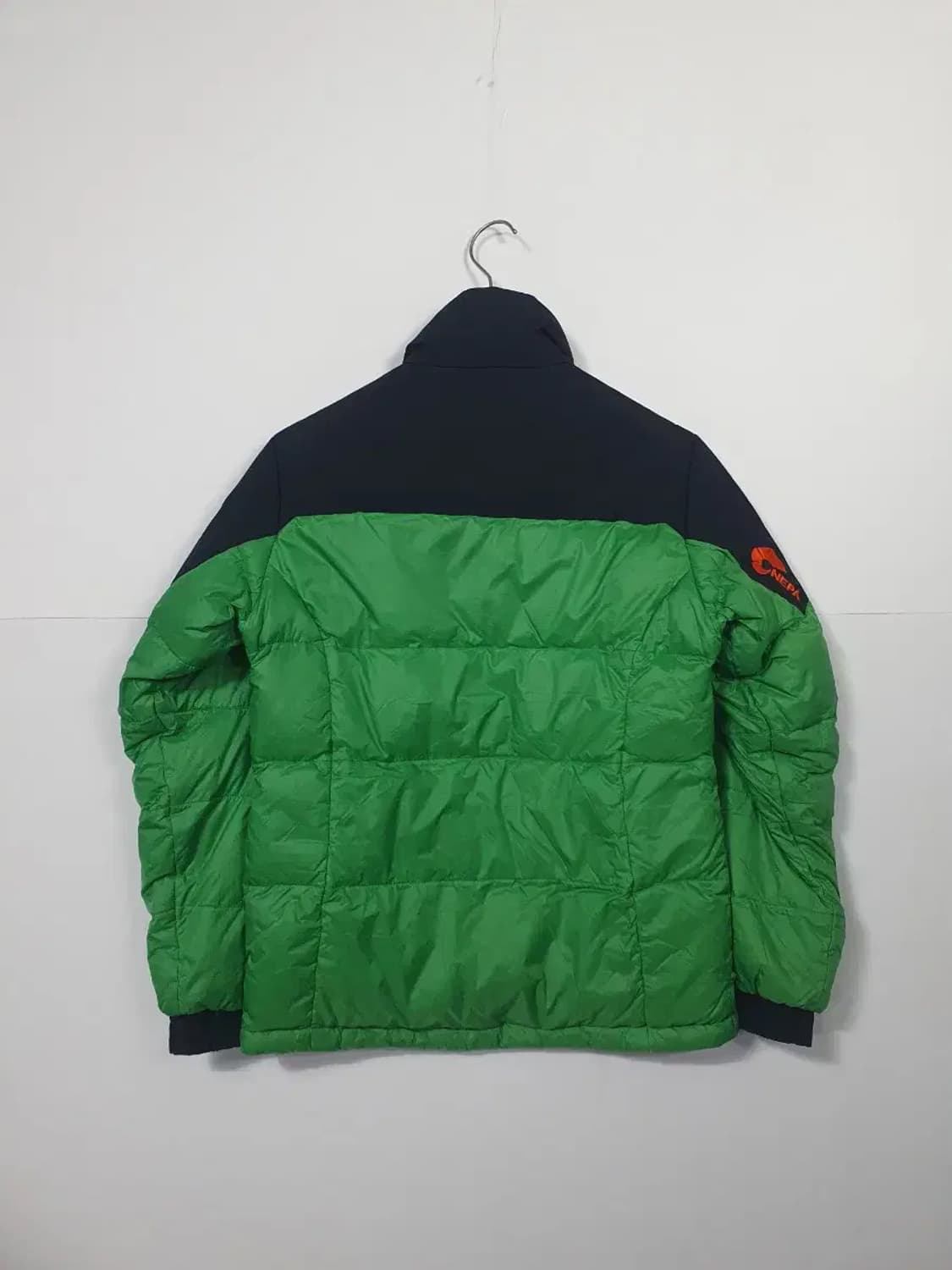 네파 리버시블 그린/블랙 패딩 자켓 양면 상품이미지2