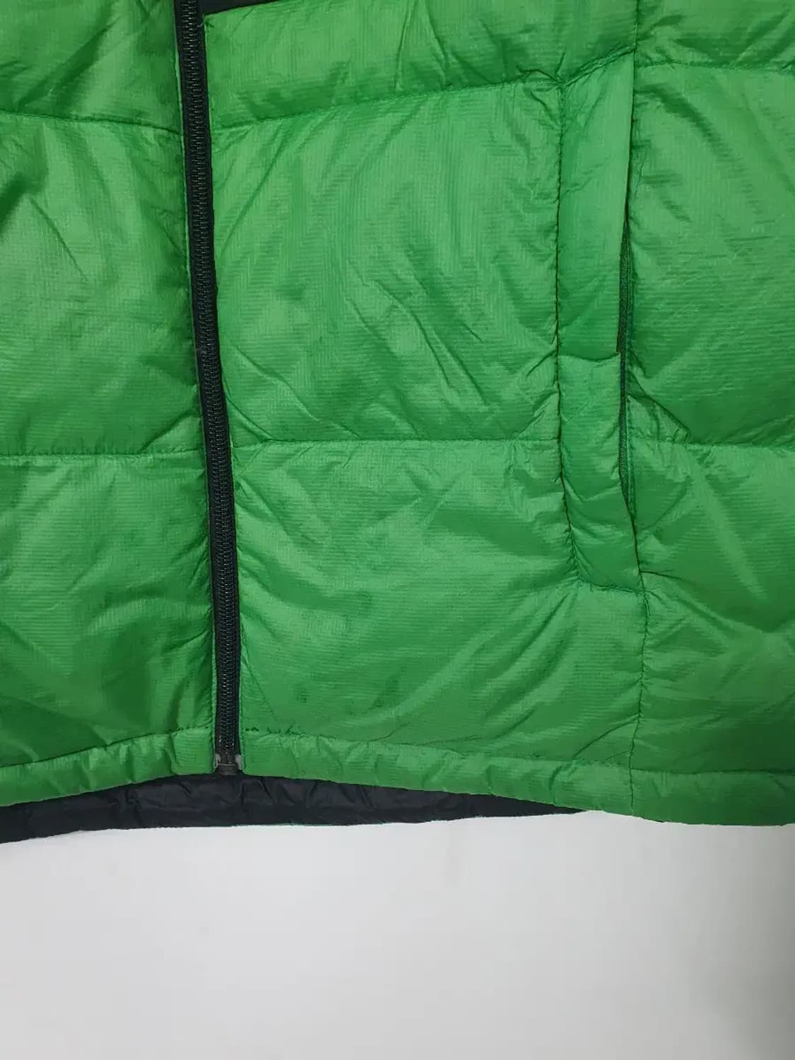 네파 리버시블 그린/블랙 패딩 자켓 양면 상품이미지7