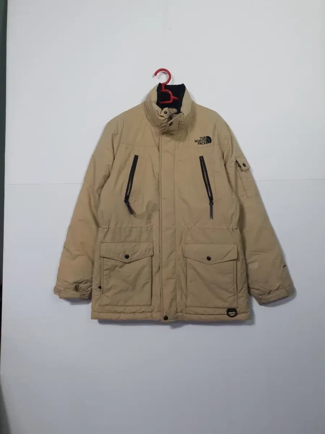 노스페이스 베이지색 패딩 자켓 상품이미지1